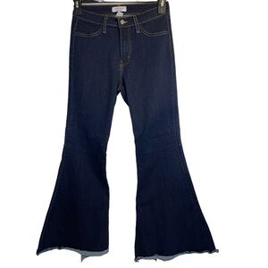 Judy Blue Jeans Women Size 7/28 Blue Denim Style 8396 Flare Leg Stretch Raw Hem
